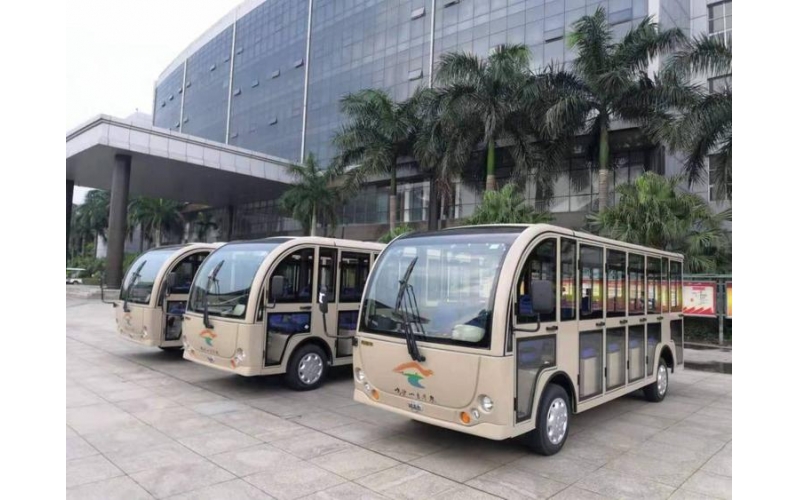 23座玻璃門封閉電動觀光車